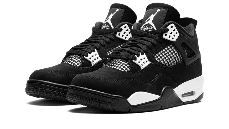 Air Jordan 4 'White Thunder'