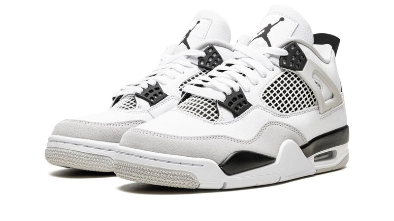 Air Jordan 4 Retro 'Military Black'