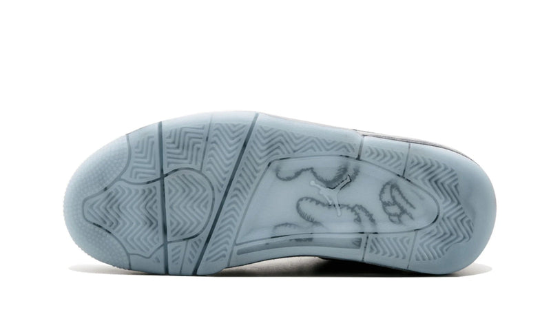 Air Jordan 4 Retro x KAWS