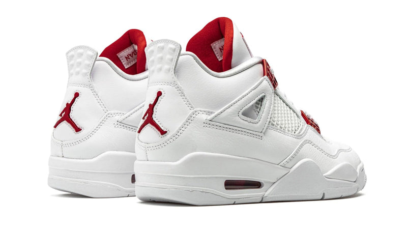 Air Jordan 4 Retro 'Metallic Pack – University Red'